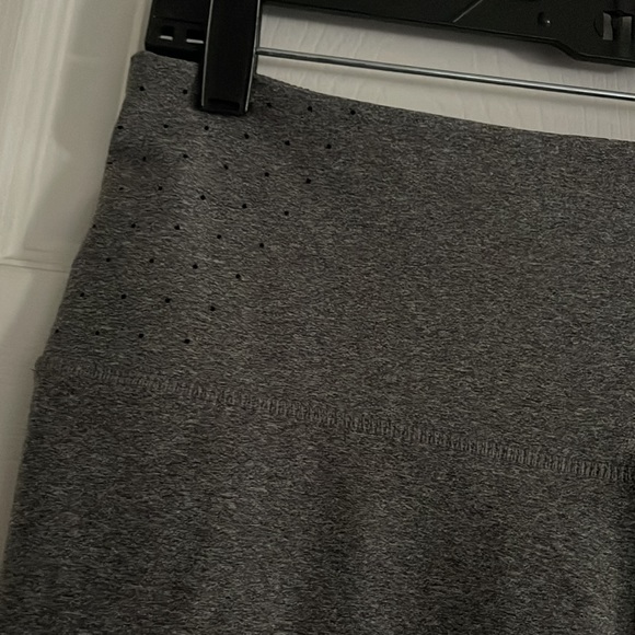 Gym pants - Picture 2 of 3